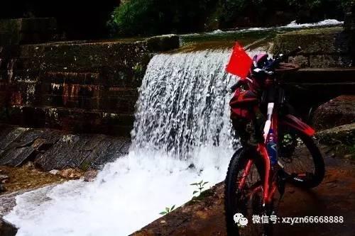 你高考完的那个暑假，是怎么度过的？尝试了什么有意思的事？游戏画面