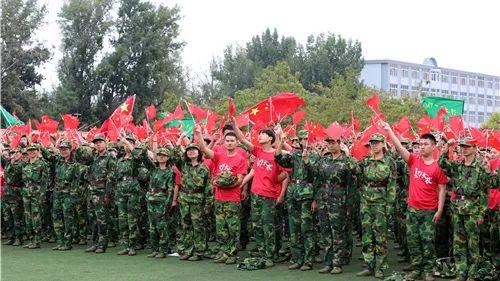 放飞蓝色梦想 税爱儿童成长|连州市税务局开展助学支教活动